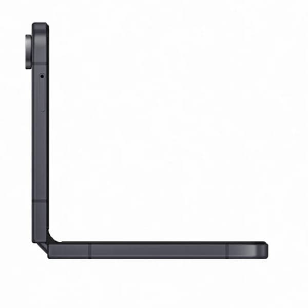 Samsung Galaxy Z Flip8 (7) | SellUp Marketplace